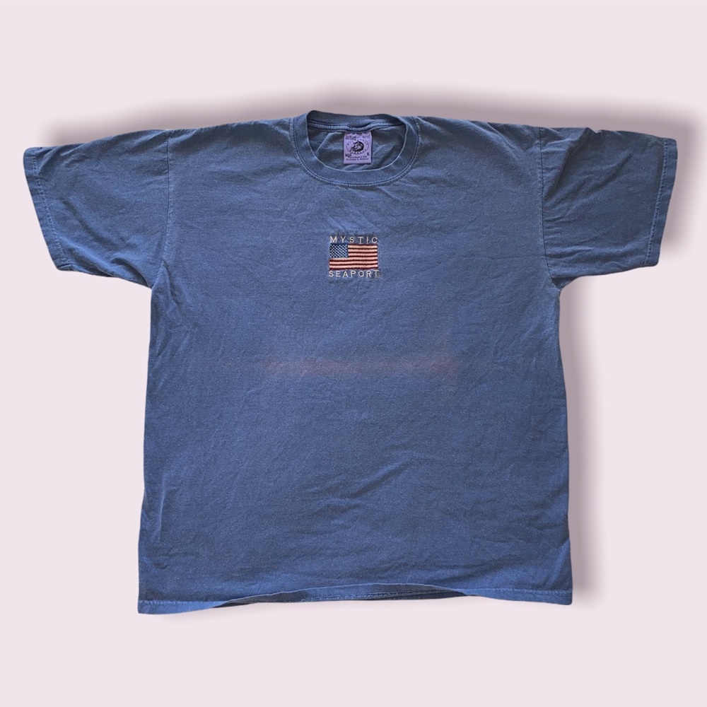 Vintage American Flag Embroidered T-shirt